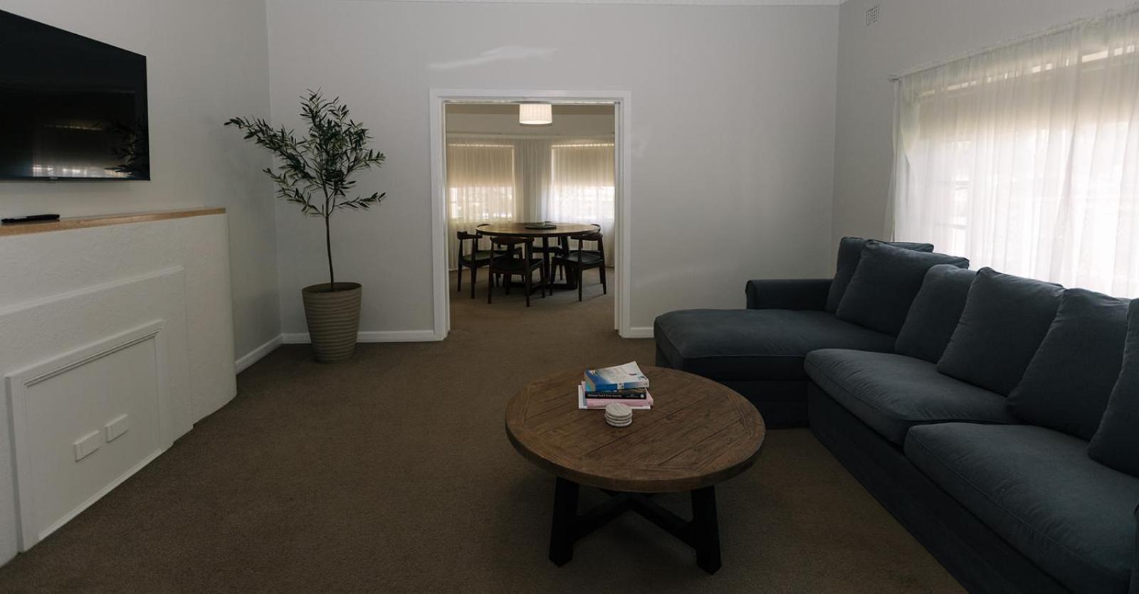 Apartments On Morrow Wagga Wagga Bagian luar foto